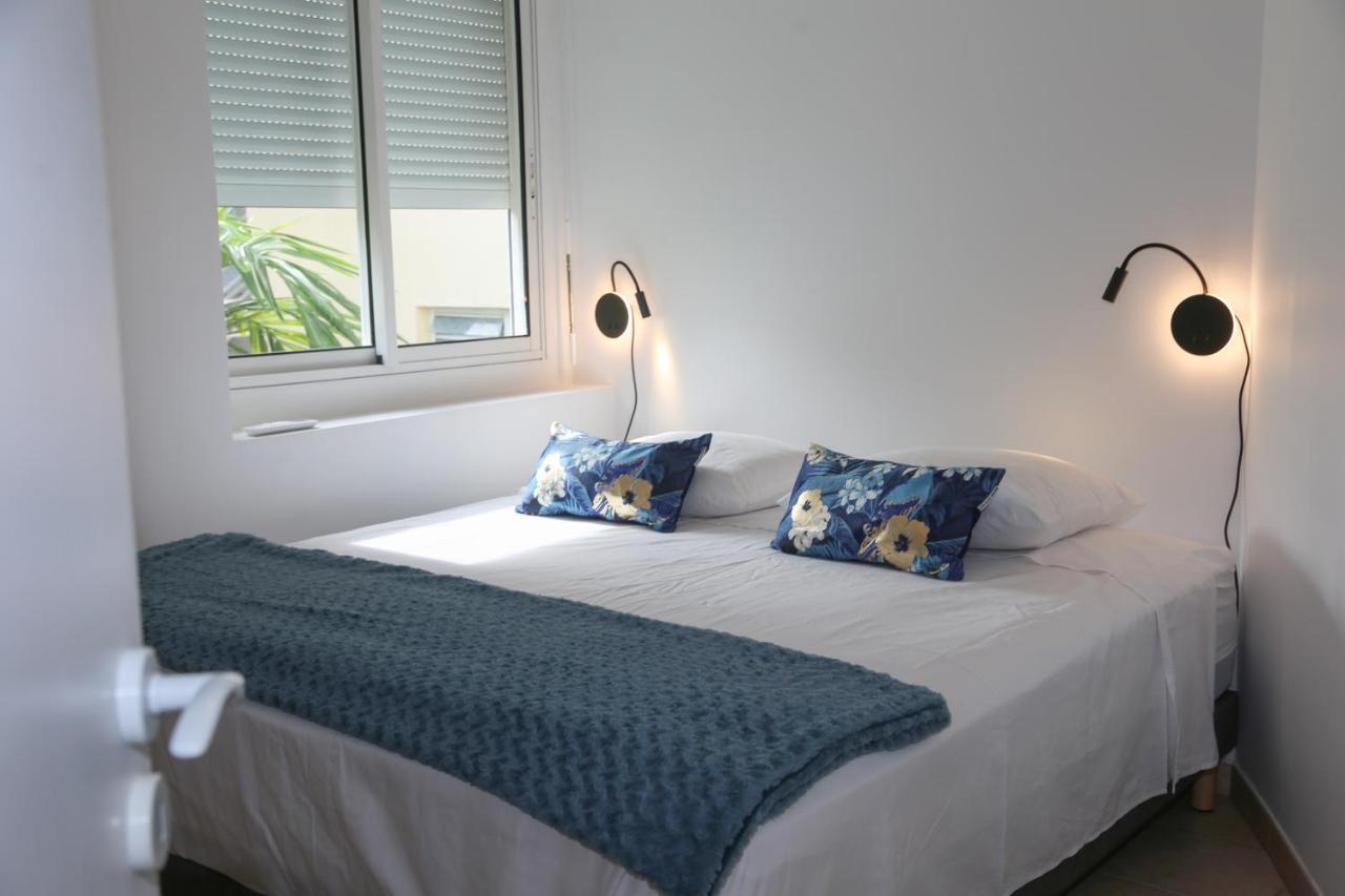 La Vue Du Phare - Appartement Neuf Avec Vue Imprenable Et Acces Crique เลอโกซิเยร์ ภายนอก รูปภาพ
